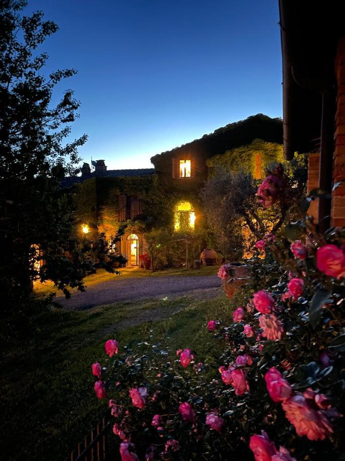 Pieve Di Caminino Historic Farm Villa Podere Caminino Luaran gambar