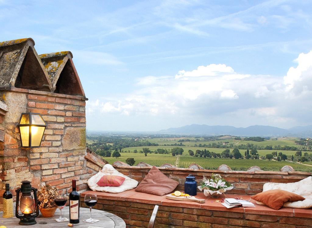 Pieve Di Caminino Historic Farm Villa Podere Caminino Luaran gambar