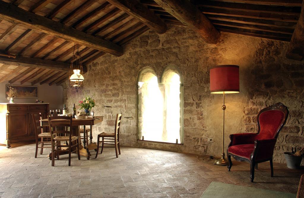 Pieve Di Caminino Historic Farm Villa Podere Caminino Luaran gambar